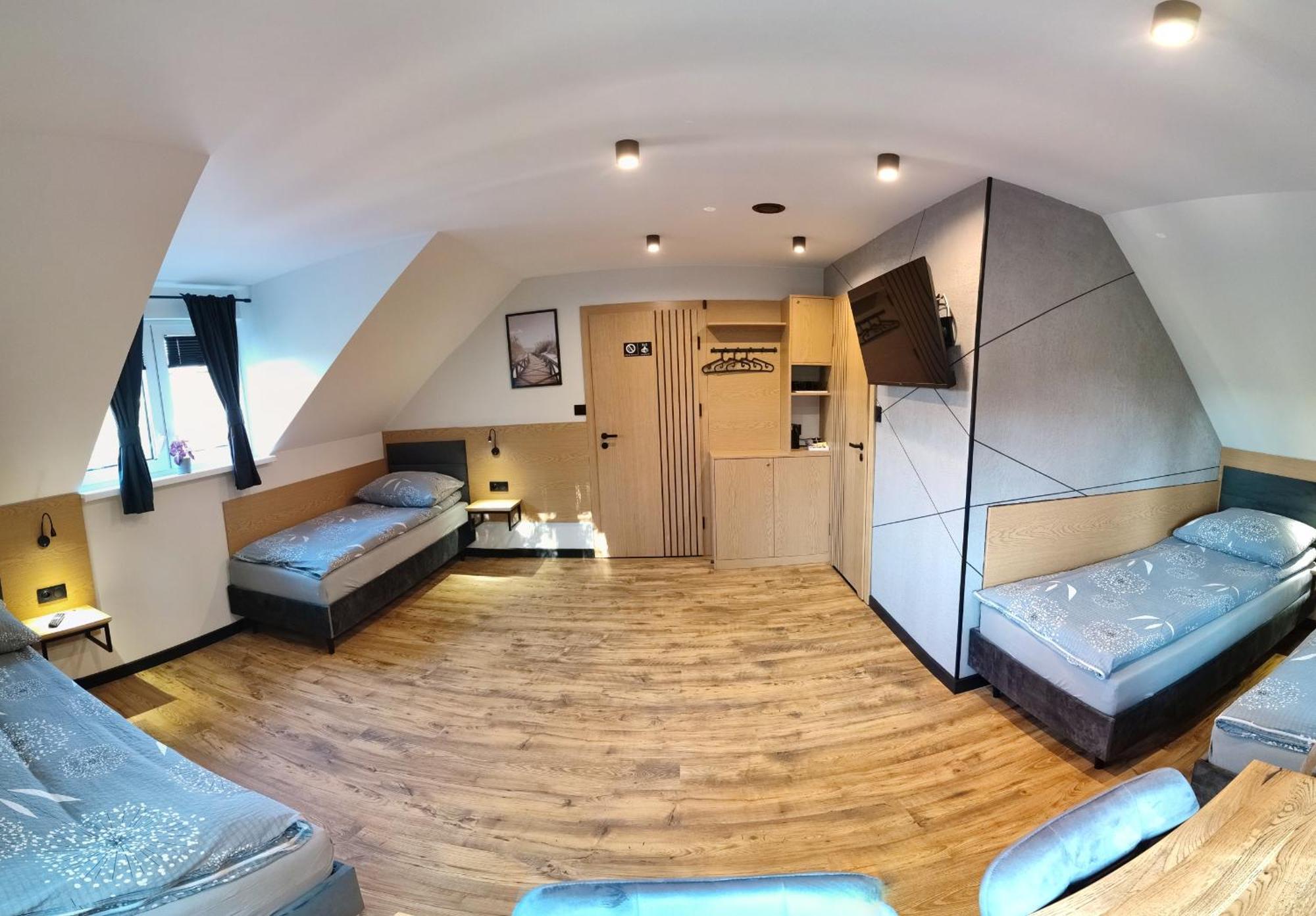 Pokoje Atmosfera Rozalin Room photo